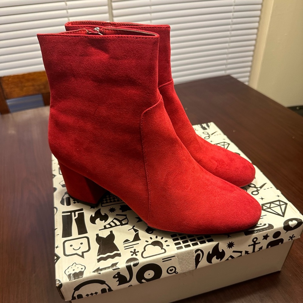 Simple Red Booties